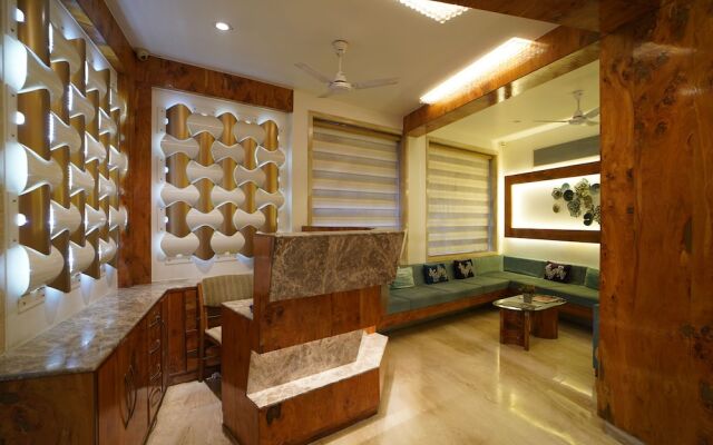 Hotel GK Palace