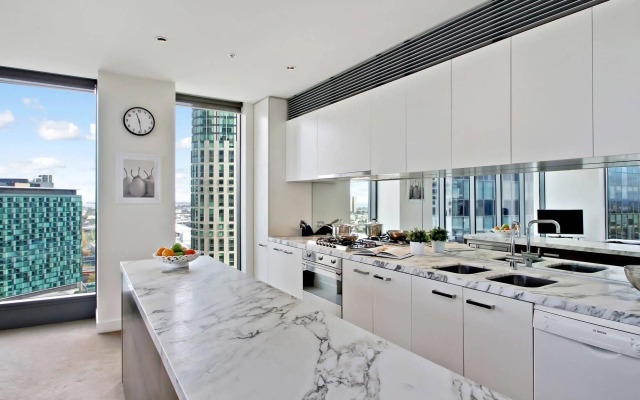 Platinum Apartments at Freshwater