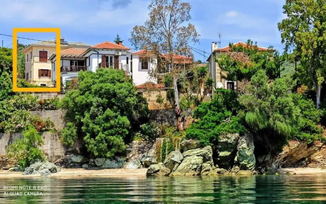 Pelion-Seaside Luxury House with parking