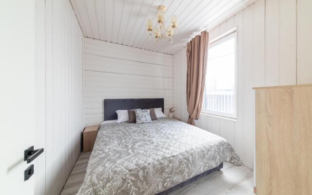 Lucky Home Rent on 45 Rybachy Street