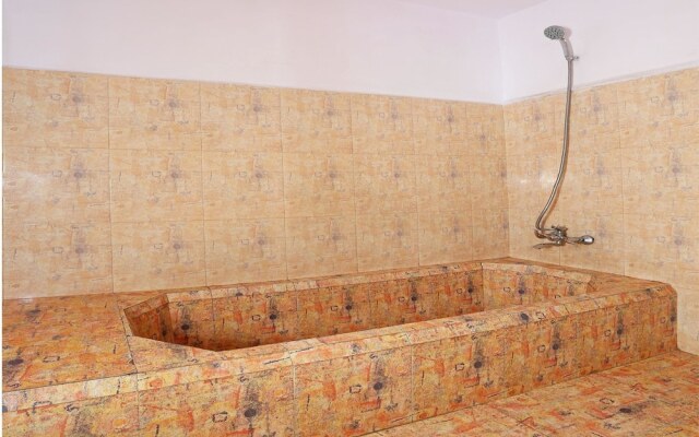 OYO Room 162 Hadimba Road