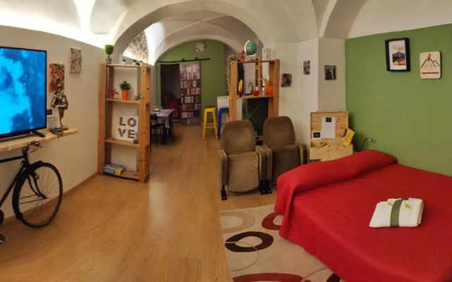 Santa Barbara Apartment