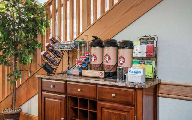 AmericInn by Wyndham Anamosa