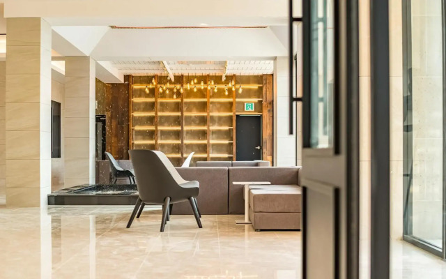 Stubborn Hotel