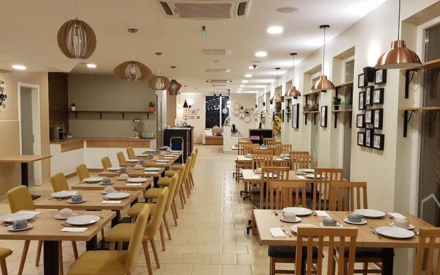 Enjoy Budapest Aparthotel