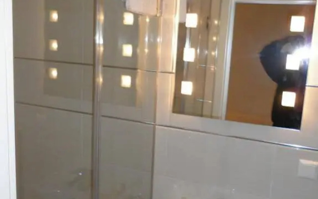 Astra Hotel
