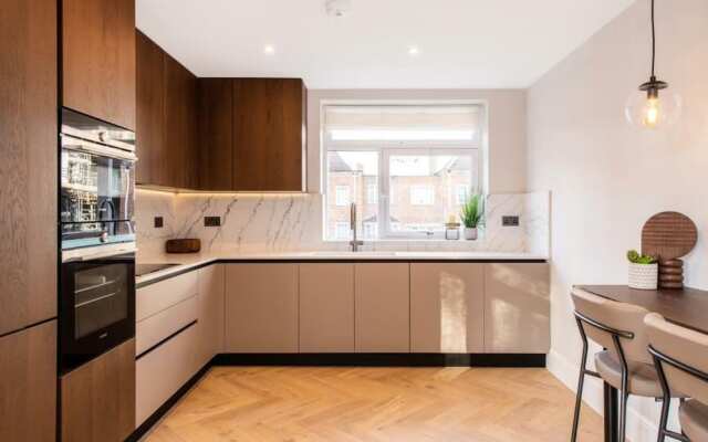 Ultra Luxury Central London 3bed Apartment