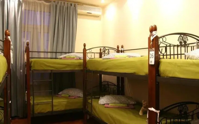 Book on Kitay-Gorod Lodging Houses