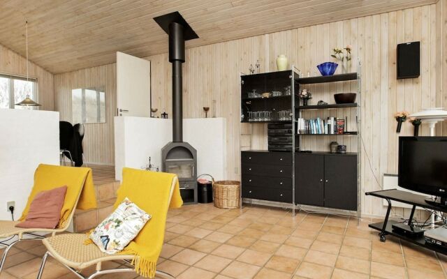 Luxurious Holiday Home in Bindslev With Whirlpool