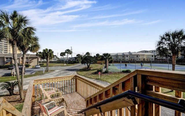 Chateau La Mer 16E Destin