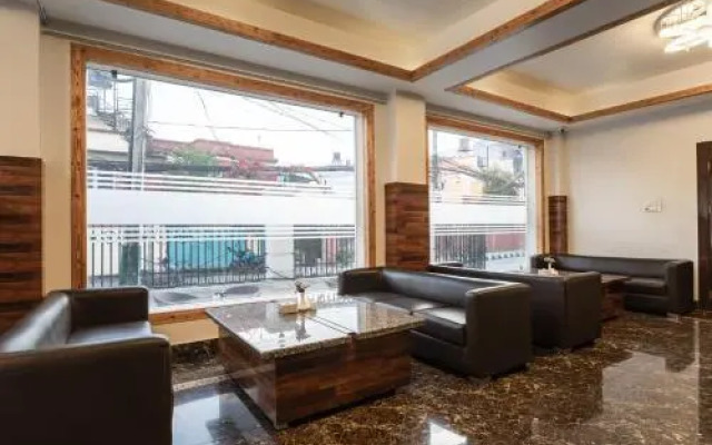 Shangrila Blu Hotel by OYO Rooms