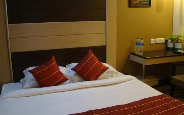 Pacific Inn Huda City Center