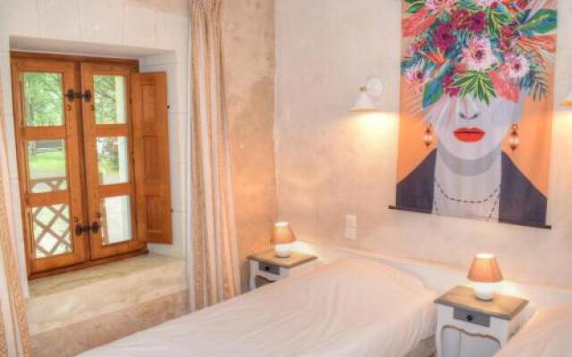House Le Cambalu Des Douves 2