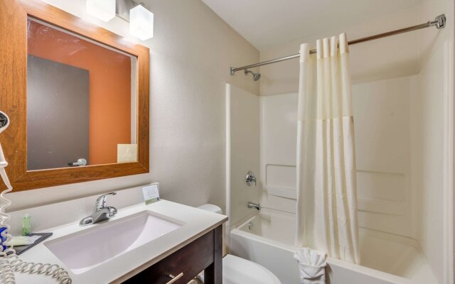 Microtel Inn & Suites by Wyndham Decatur