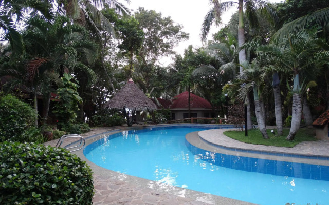 Alona Tropical Beach Resort