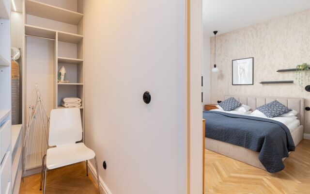 Stylish Gdynia Downtown by Renters