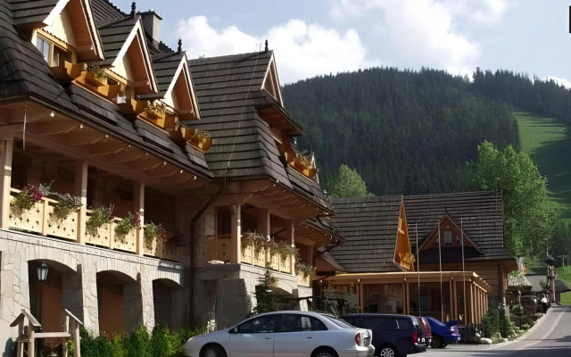 Rezydencja Nosalowy Dwór