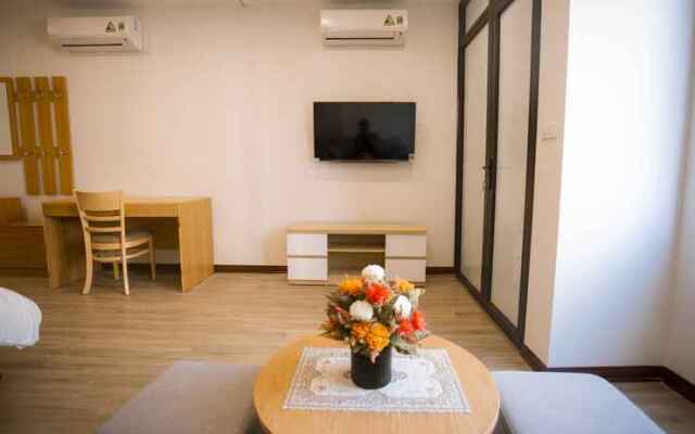 Big Hotel Hanoi