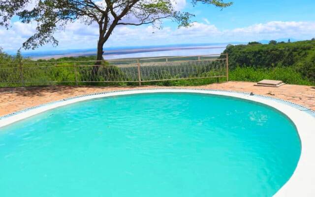 Lulimac Lake Manyara Lodge
