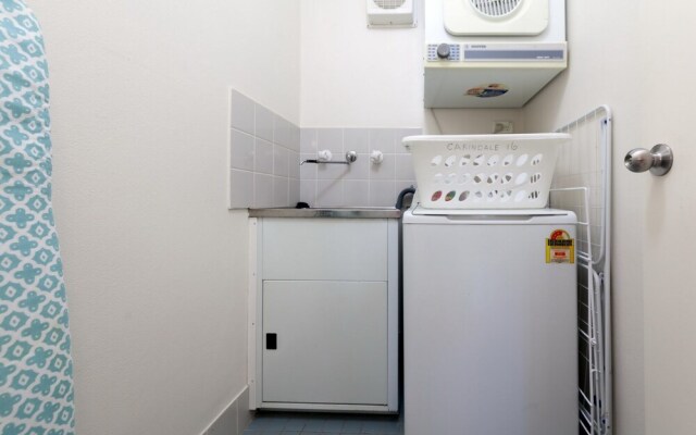 Carindale, Unit 16/19-23 Dowling Street