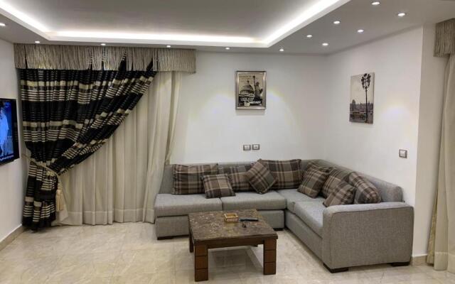 Le Royal Residence 1