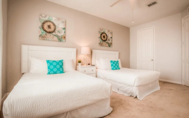 Tropicana Lakeview