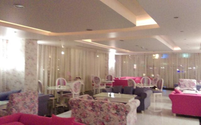 Violet Hotel