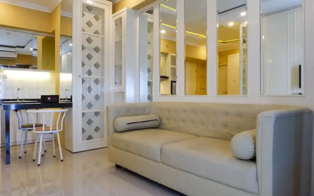 Elegant 2Br Apartment With Access To Mall At Tanglin Supermall Mansion – Hotel Rooms – Surabaya