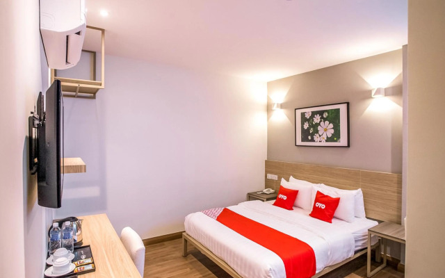 OYO 89576 Mokka Hotel