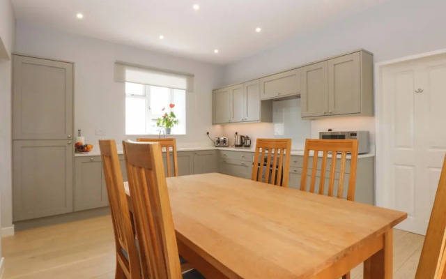 Menai Cottage
