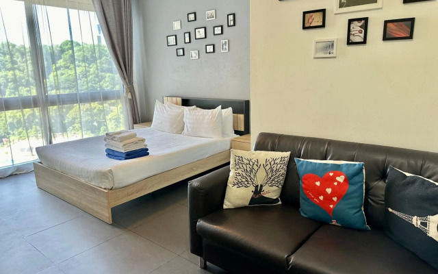Unixx South Pattaya by GrandisVillas