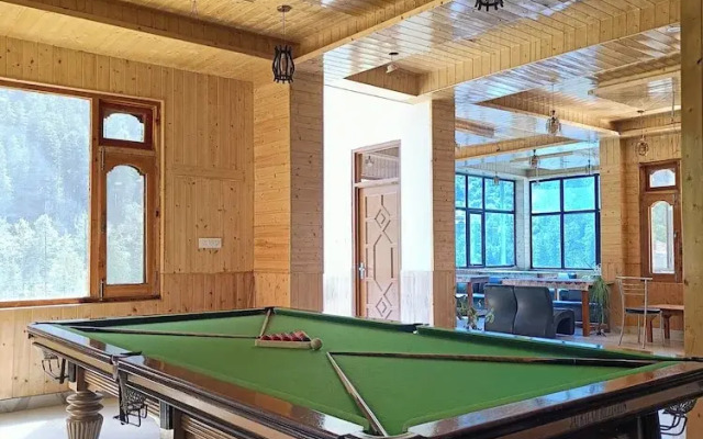 Majestic Mountain Bhaiji Guest House