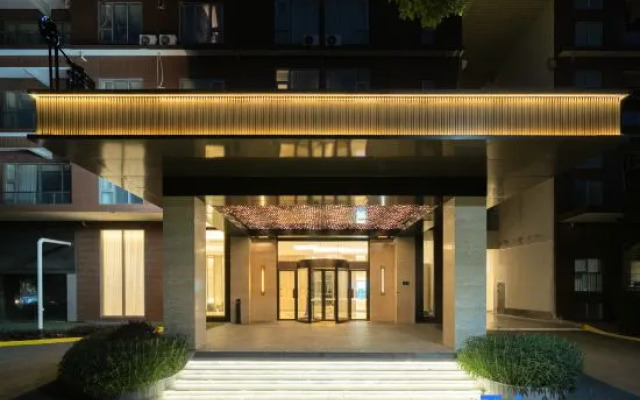 Starway Hotel (Shanghai Zhuanqiao Wanda Hotel)