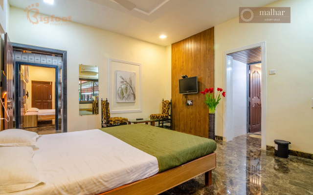 Malhar Villa