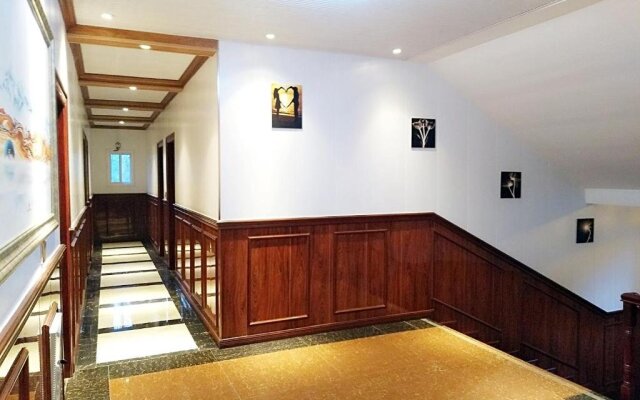 Bifengxia Changhong Business Hotel