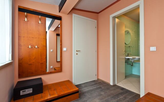 Oasis Prague Apartments