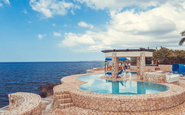Ocean Cliff Hotel Negril Limited