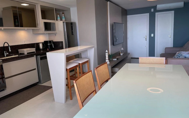 Apto Frente Mar Próximo ao Beto Carrero