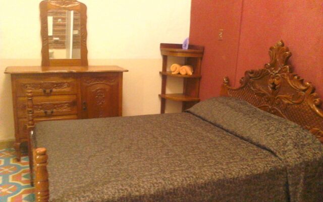 OYO Hotel Maria Otilia Falla