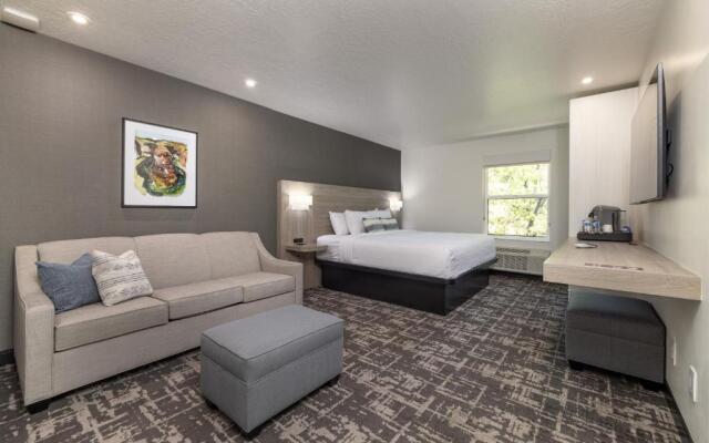 Quality Inn & Suites Montclair
