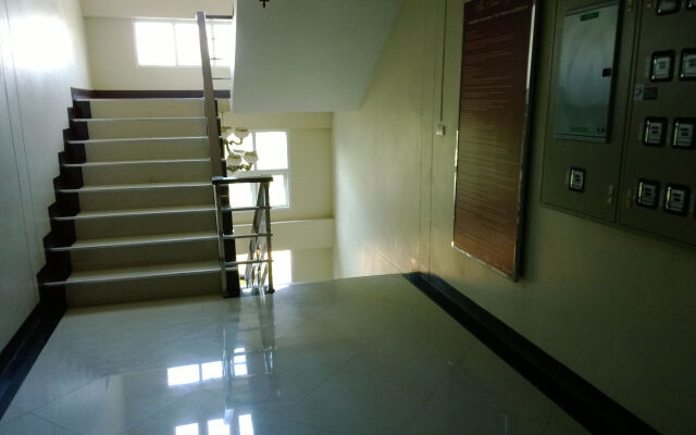 The Aree Grand Apartment