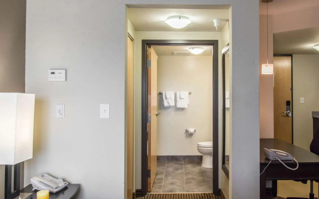 Mainstay Suites Winnipeg