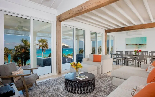 Sandy Hill Beach House 6 Bedroom Home