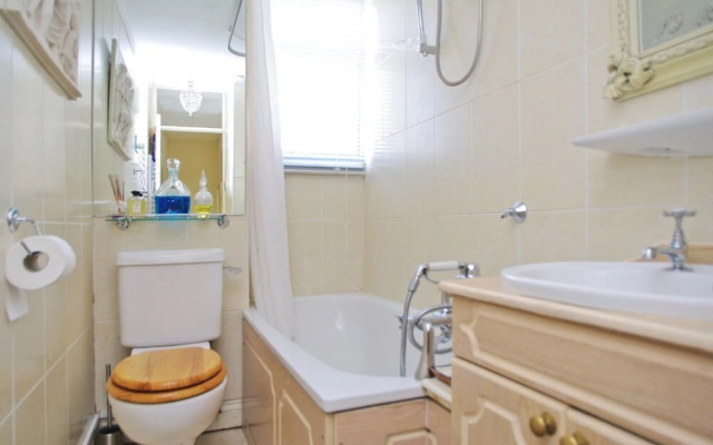 The London Agent West London Studios