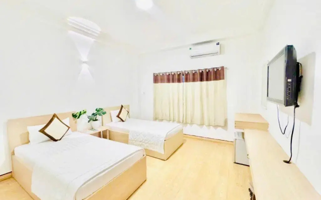 Sunny Hotel Ho Chi Minh