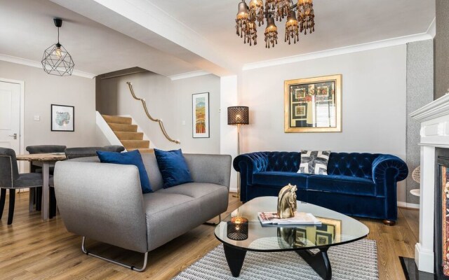 Kensington Mews House
