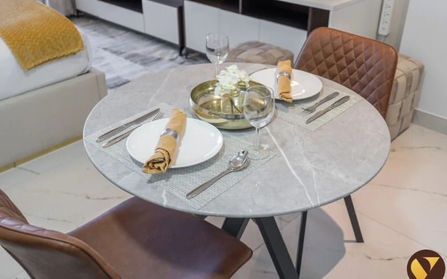 Vogue Jewelz Resident near MiracleGarden