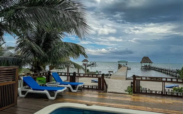 La Perla Azul Beach House