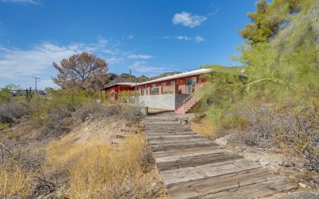Close to Hiking & Biking: Mtn-view Phoenix Home