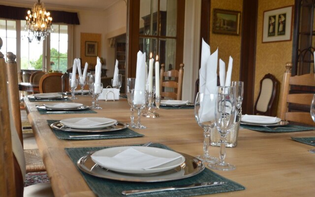 Ravishing Holiday Home in Ronse With Sauna